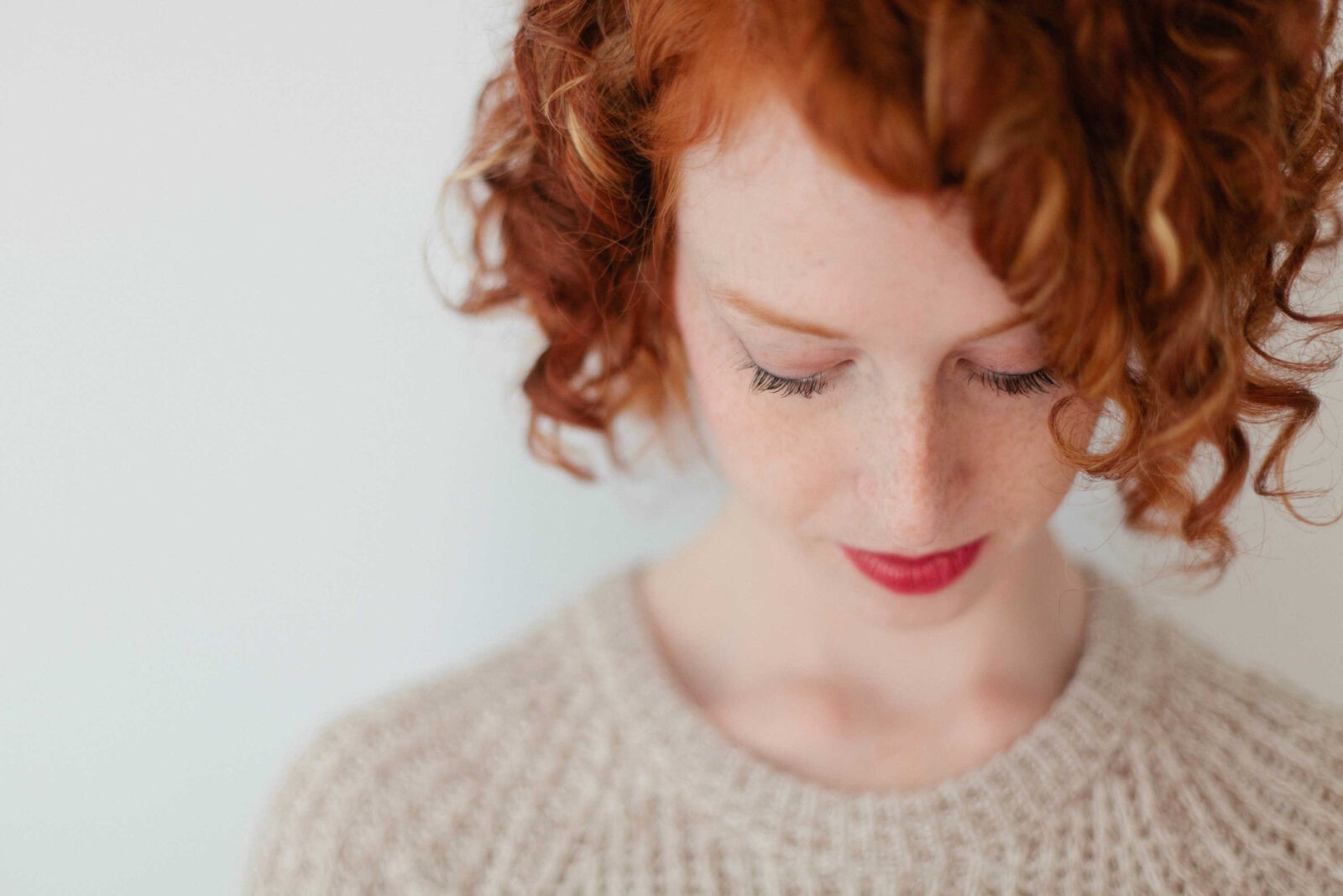 The Best Bath Tips for Sensitive Redhead Skin